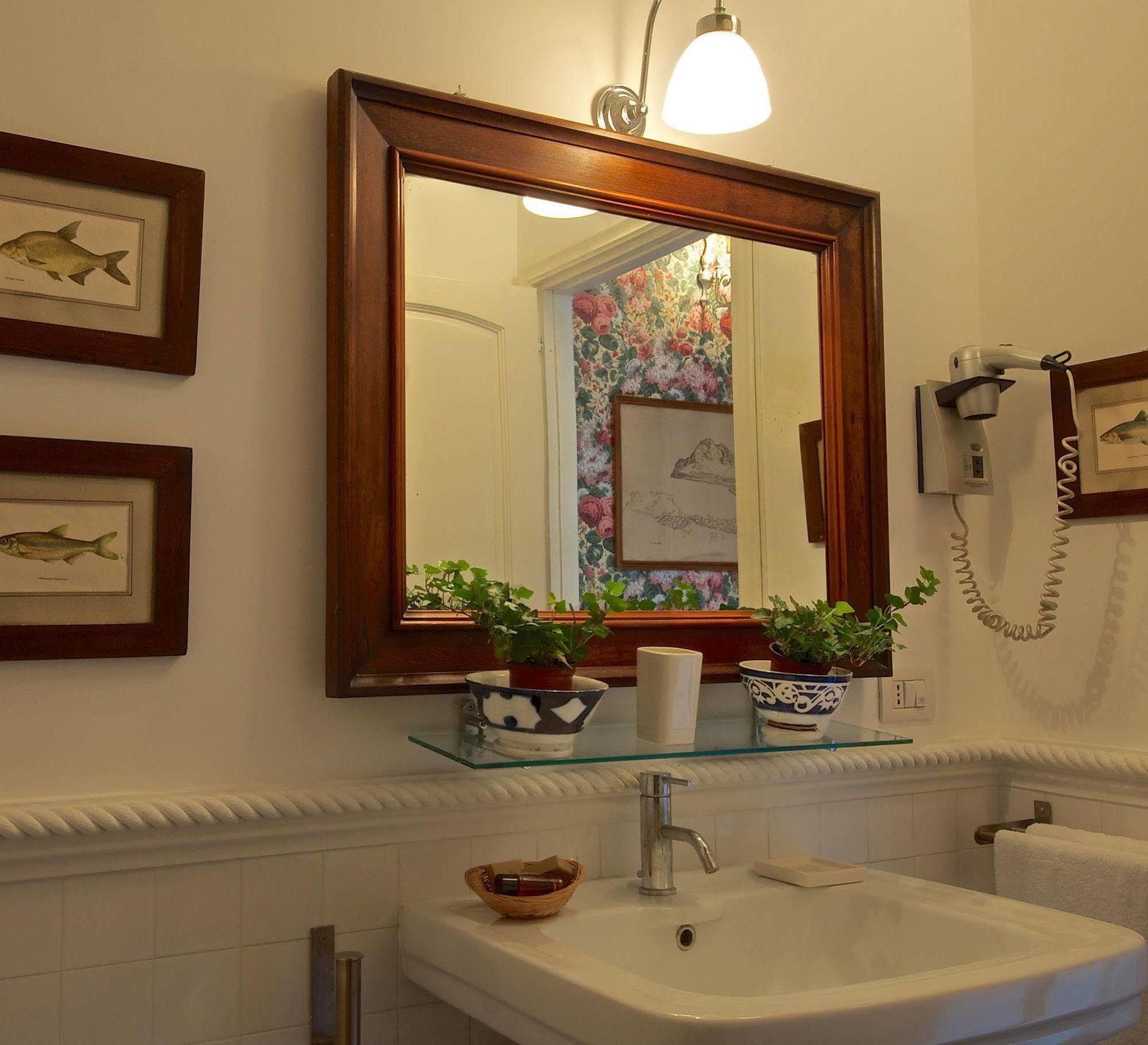Guest House Arco Dei Tolomei Rome Exterior photo