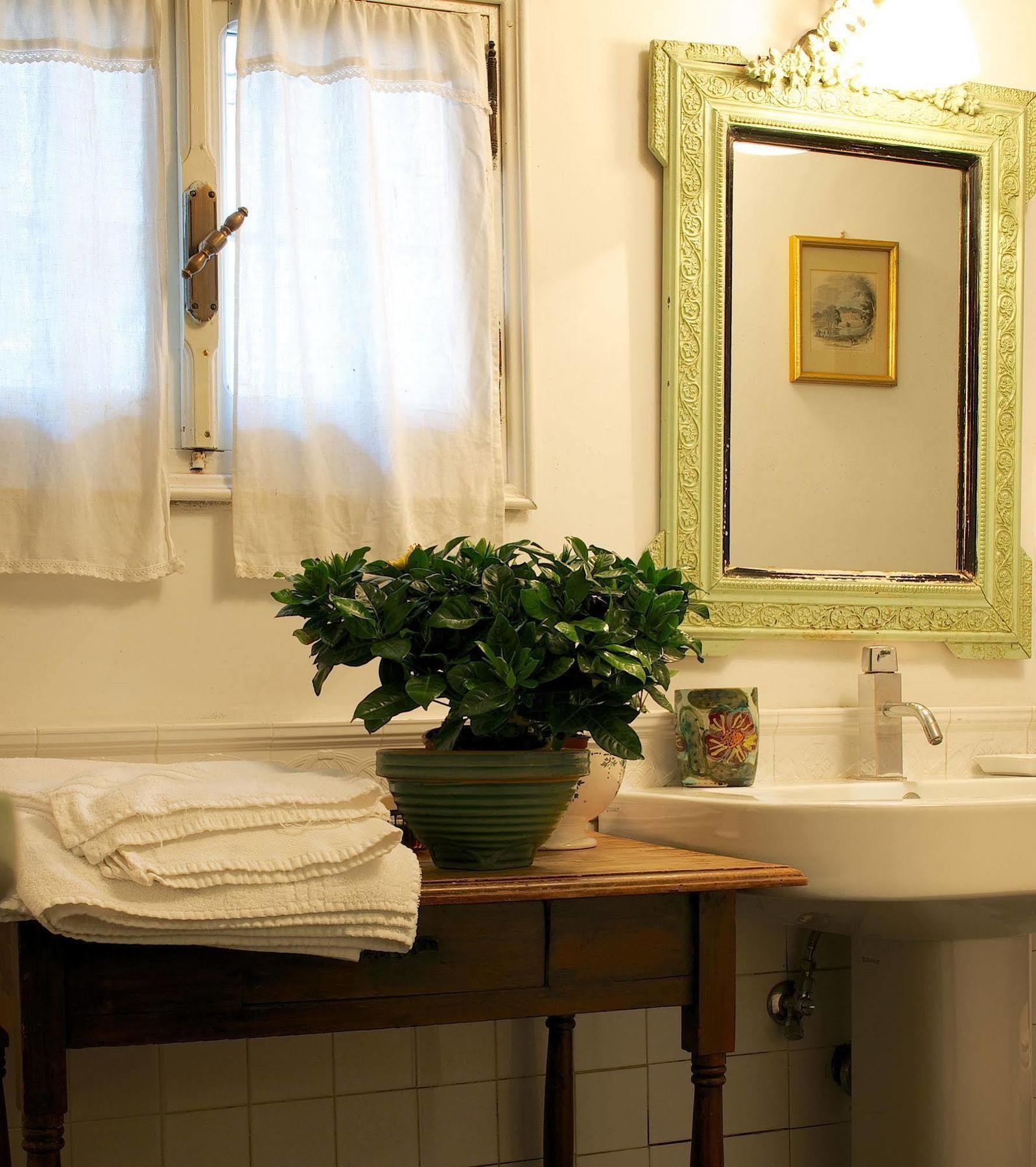 Guest House Arco Dei Tolomei Rome Exterior photo