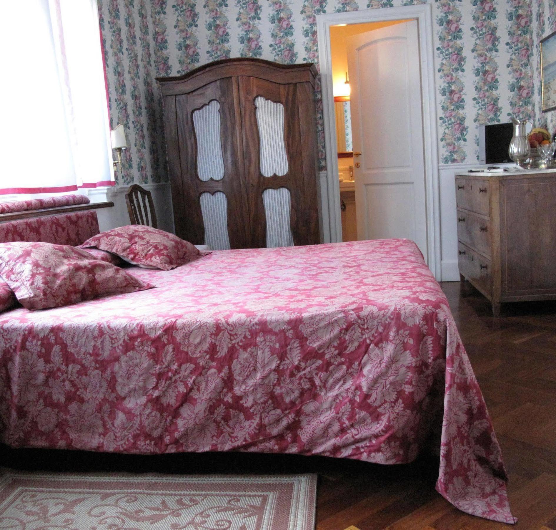 Guest House Arco Dei Tolomei Rome Exterior photo